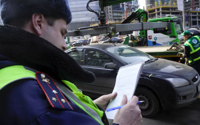 Полиция начала забирать авто с неверно оформленным СБКТС