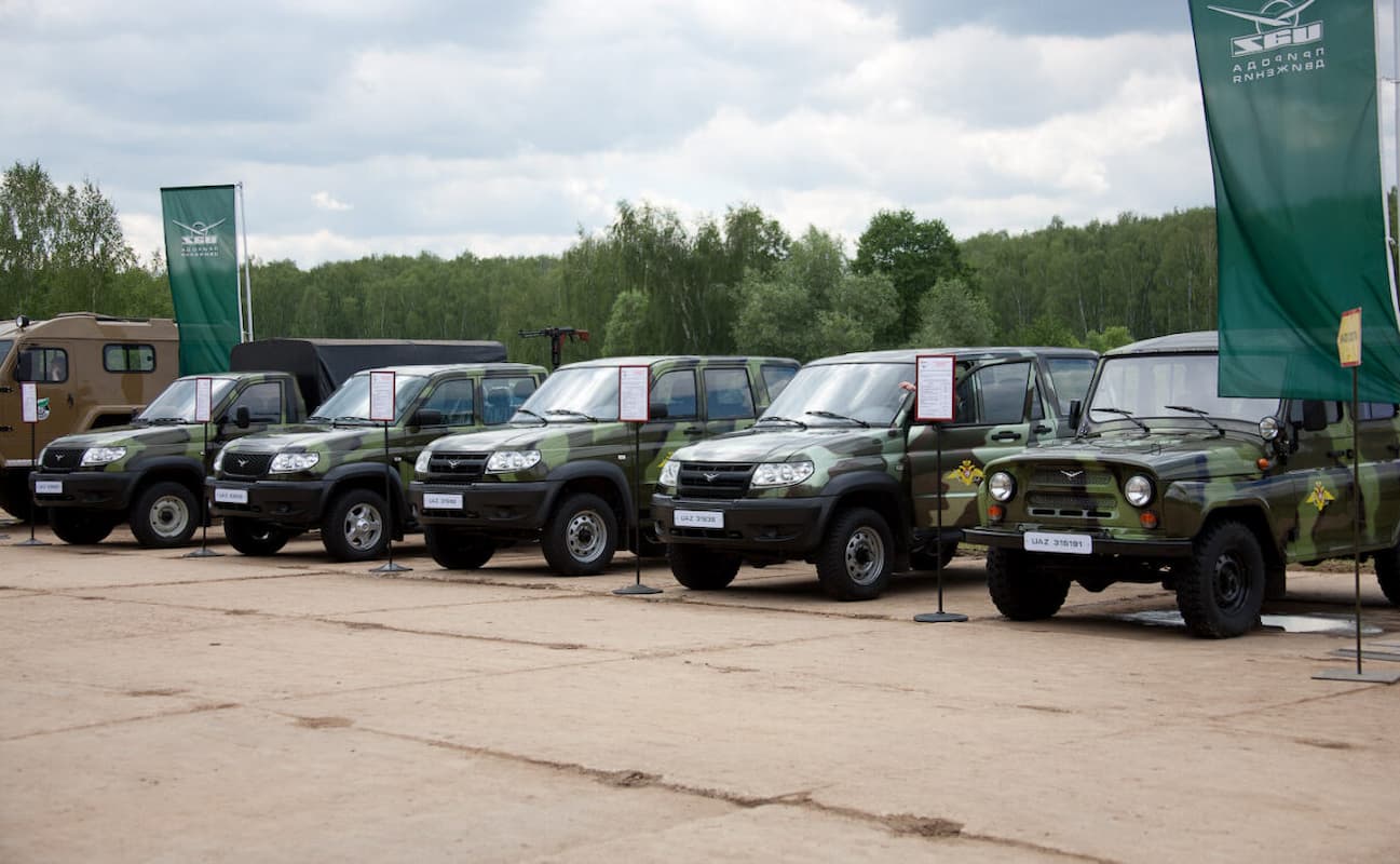 Недавно Министерство обороны России заявило о возможном начале мобилизации автомобилей граждан, в случае если такая необходимость возникнет.